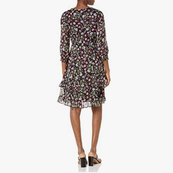 SOLD ! 🆕 Nanette Lepore Women's A-line Floral Dress size 8 - Picture 2 of 5